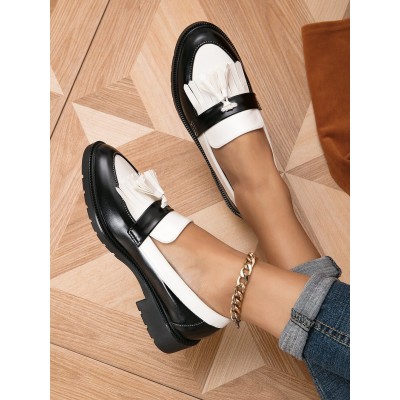 Two Tone Fringe Trim Tassel Decor Flat Loafers